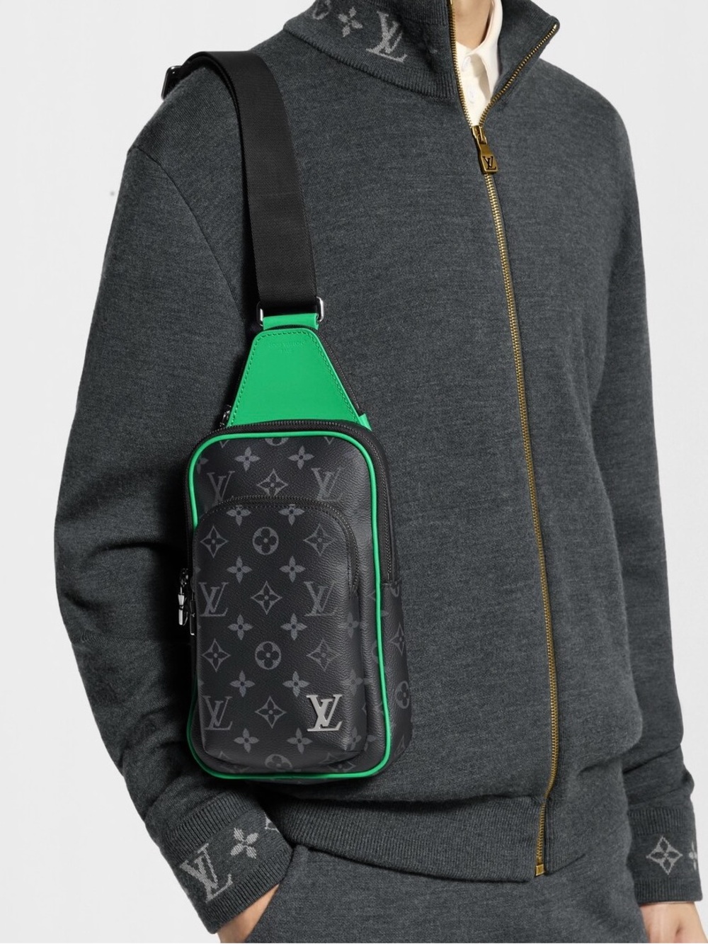 Unisex Louis Vuitton avenue slingbag eclipse black/green leather crossbody bag - Picture 12 of 13